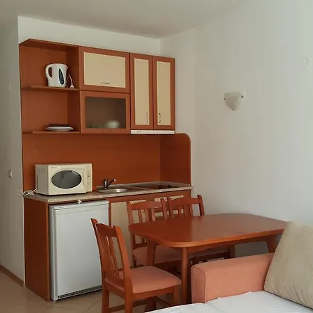 מלון דירות Sunset Beach I *